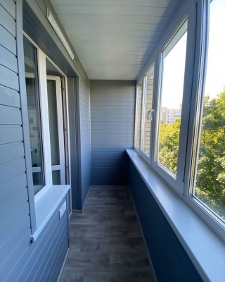 Утепление и отделка балкона в Реутово фото